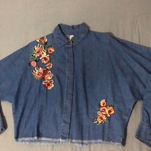 Cropped button down embroidered shirt